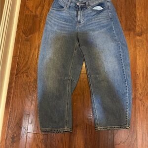 Old Navy High-Rise Barrel Leg Jeans
